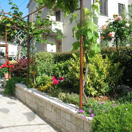Apartmani Jolly Porec: Blizu Centra I Mora Exterior photo